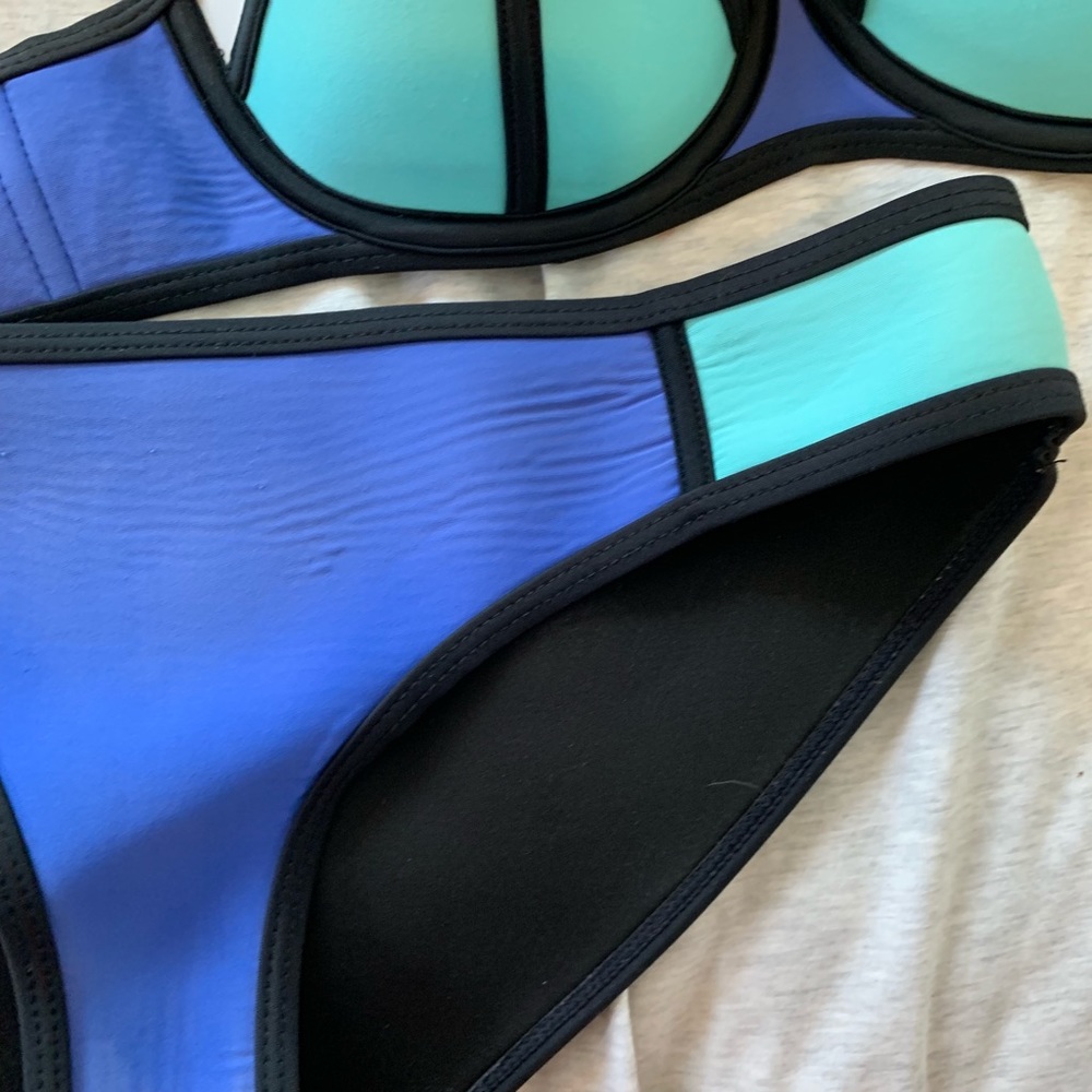 Color block bikini - Picture 3 of 4